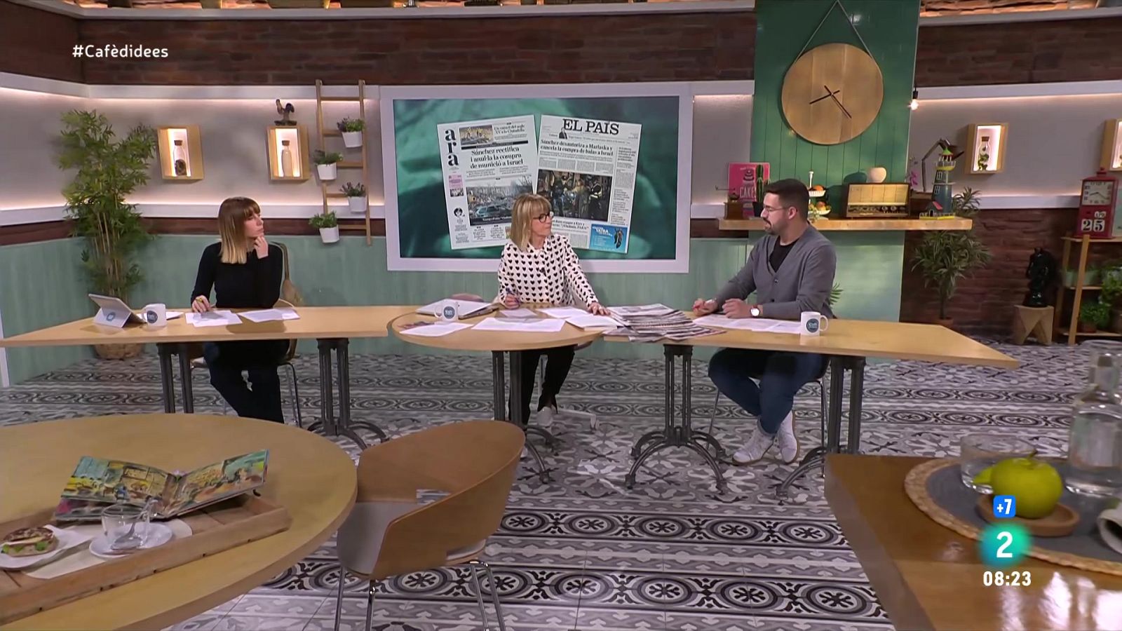 Alejandro Fernández, el funeral del papa Francesc i previa de la Copa del Rei