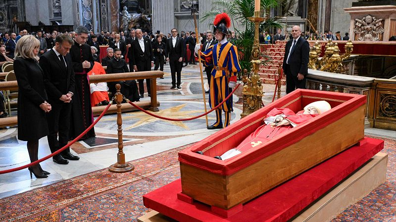 Distintos líderes internacionales empiezan a llegar a Roma para asistir al funeral del papa Francisco