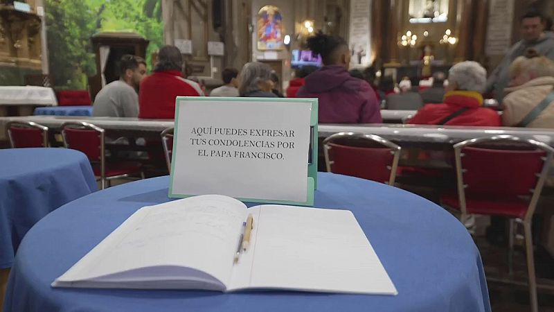 En bares, cafeterías e iglesias: así se ha seguido en algunos puntos de España el funeral del papa Francisco
