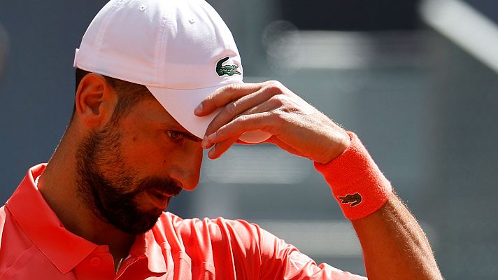 Tenis - El puntazo definitivo del Djokovic - Arnaldi que decantó el encuentro del Madrid Open