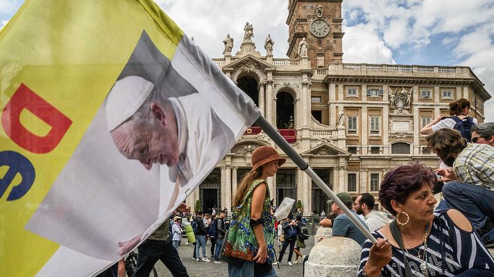 Telediario Fin de Semana - El papa, la personalidad que marca la acción del Vaticano en el exterior