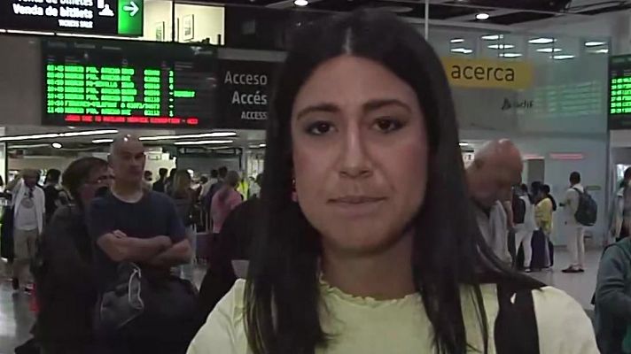 La hora de La 1 - Caos en la estación de Sants en Barcelona