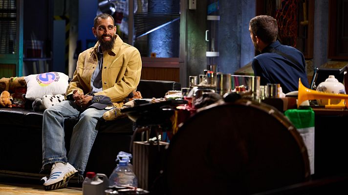 La Revuelta | Borja Iglesias: \"Mbappé me ganó con sus declaraciones\" - La Revuelta | Ver