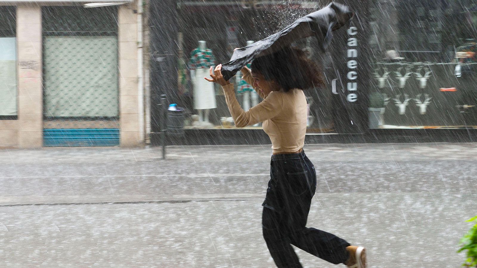 Viernes pasado por agua y con alerta en más de 10 comunidades