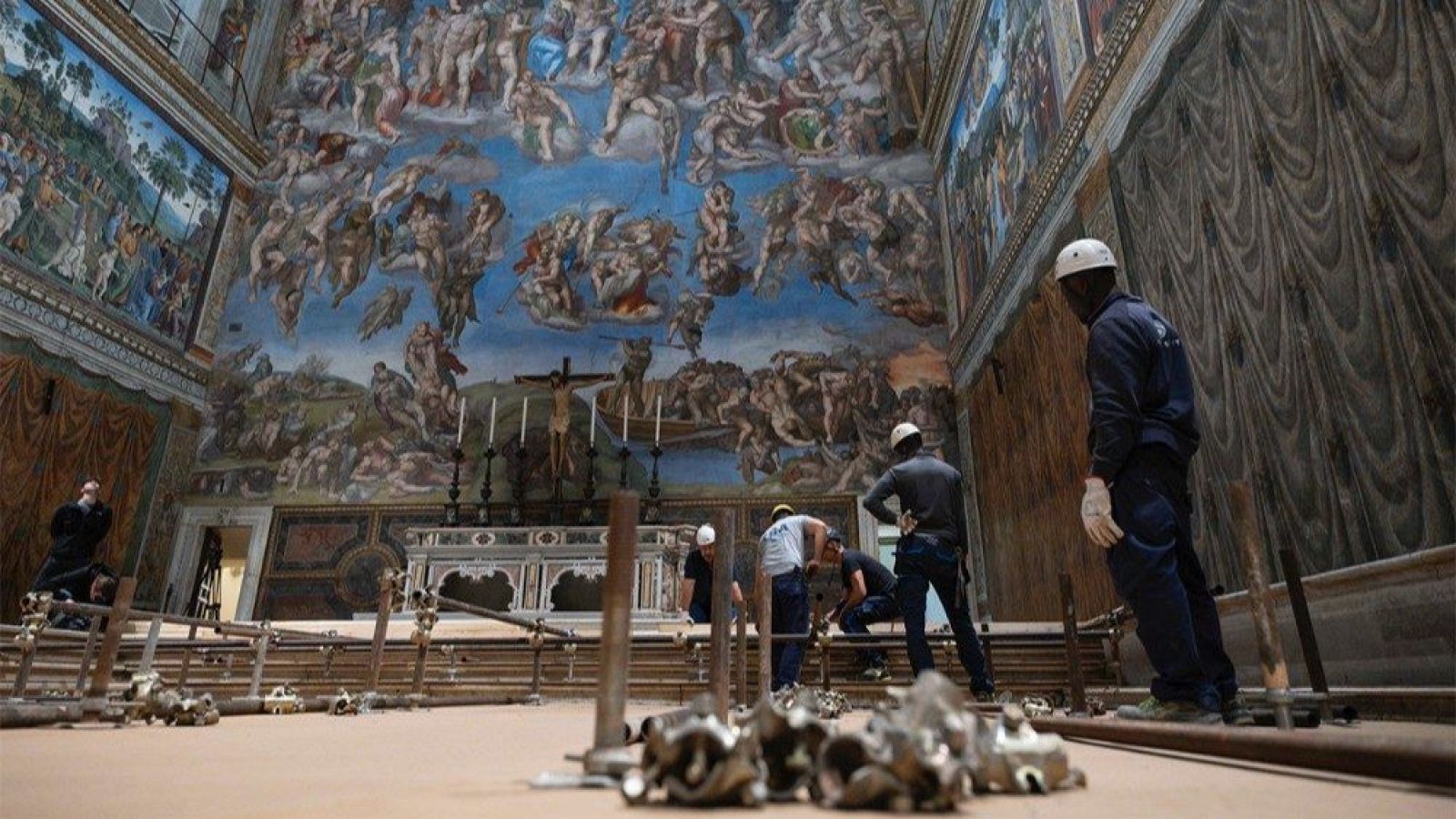 La Capilla Sixtina se prepara para iniciar el cónclave - Fin de semana 24h | Ver