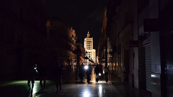 Fin de semana 24h - El 59,6% de los ciudadanos cree que la información que dio el Gobierno durante el apagón fue "insuficiente"