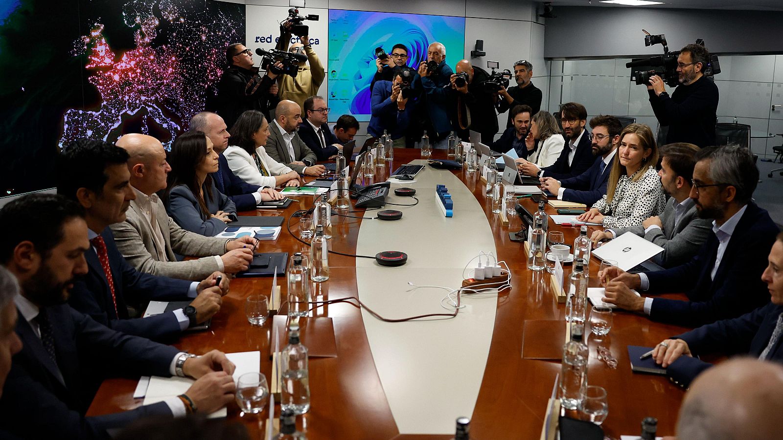 Informativo 24 horas - 20h - 03/05/25 - ver ahora