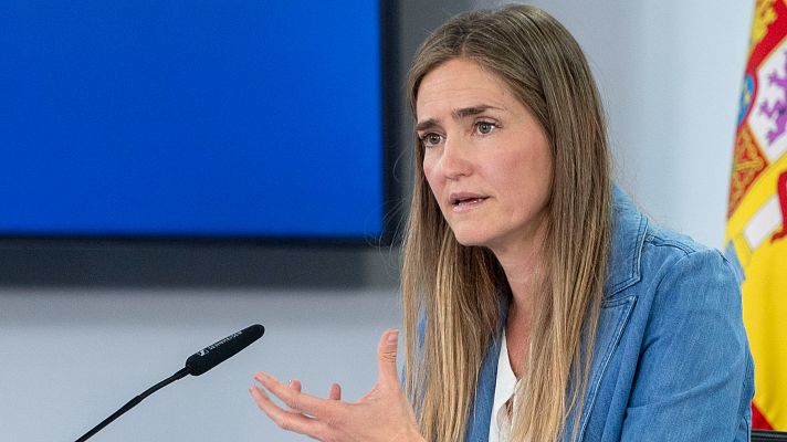 Fin de semana 24h - Aagesen ve "irresponsable y simplista" señalar a las renovables como causa del apagón