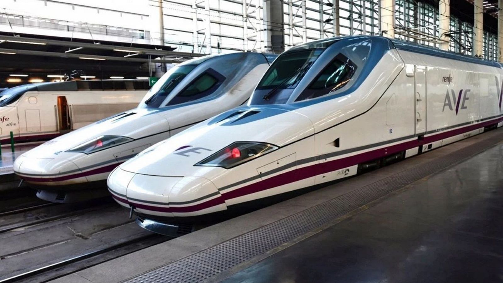 Nueva jornada de caos ferroviario este domingo y lunes | Ver