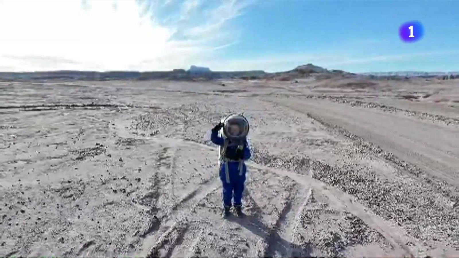 Missió Hypatia II: Com afecta una missió espacial al cos de la dona? - L'Informatiu | Veure