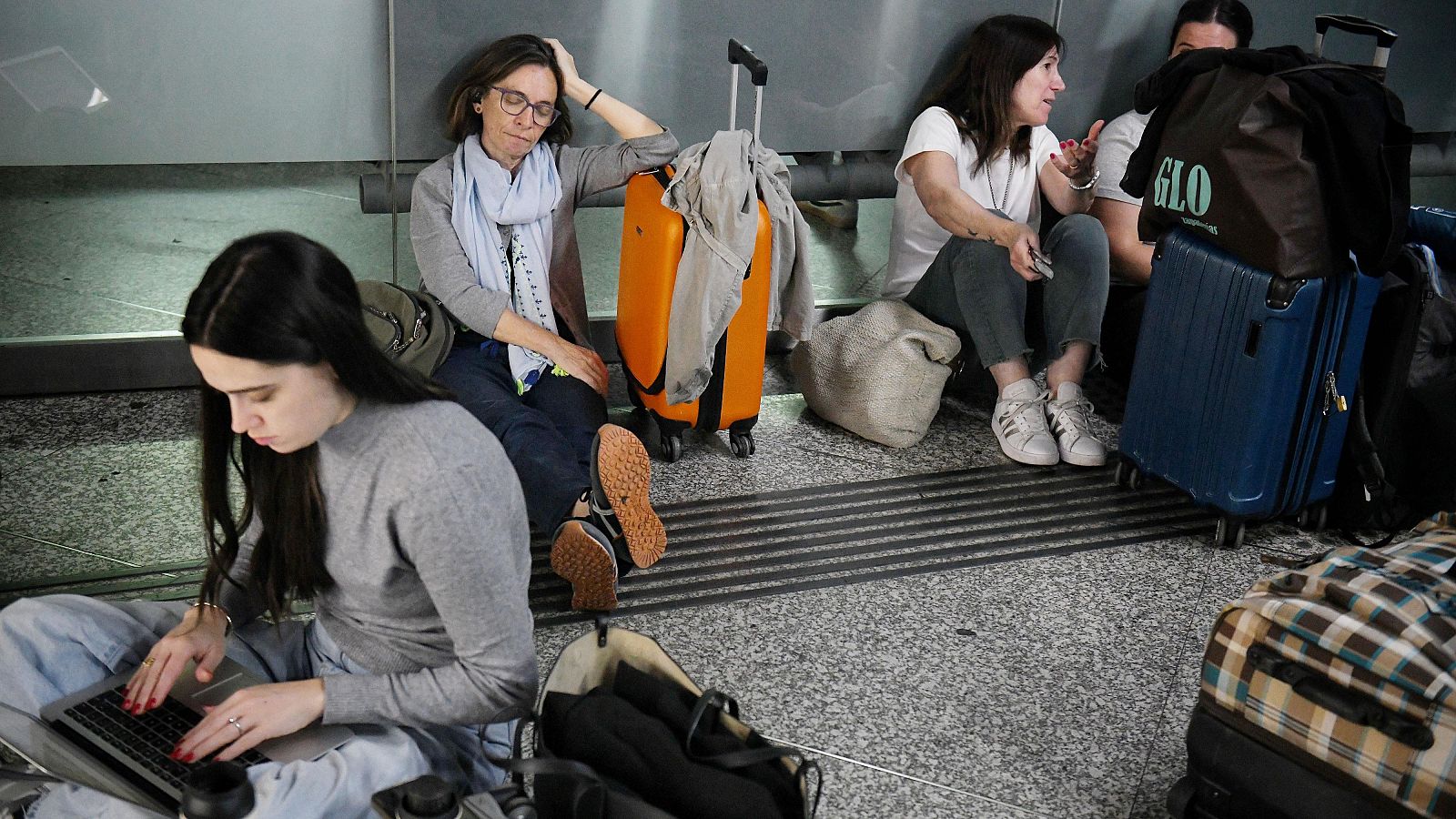 Las claves del robo de cable del AVE que deja miles de viajeros afectados