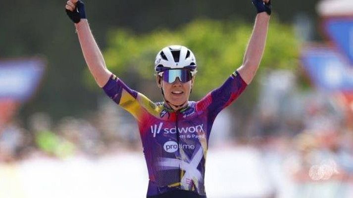 Vuelta ciclista a España - Vuelta España femenina 2025: Anna Van der Breggen se lleva la etapa 4