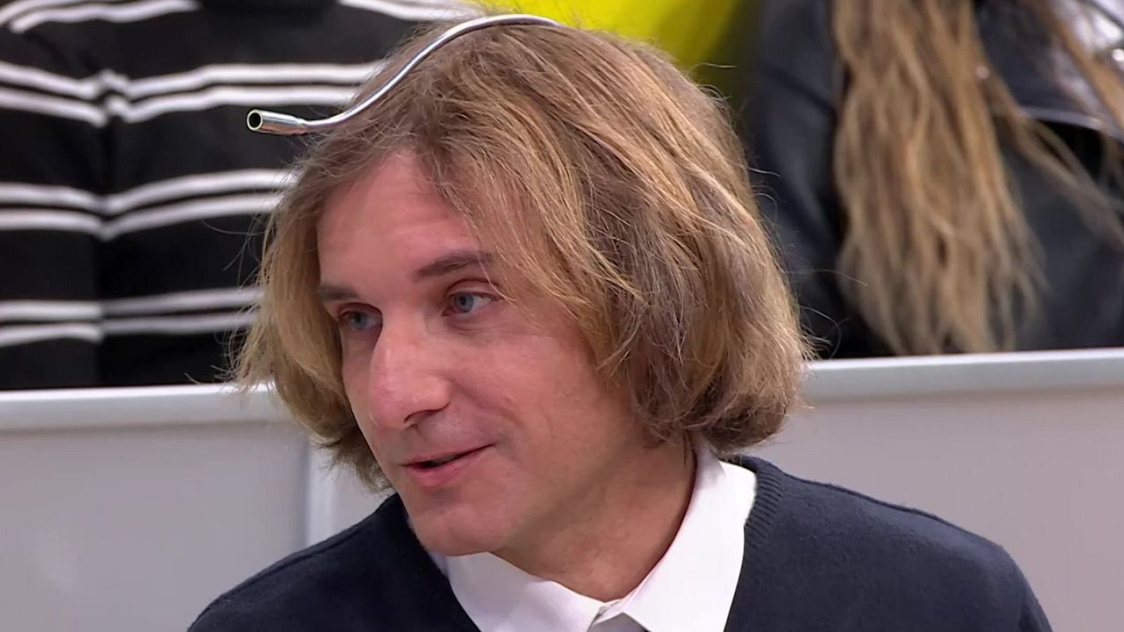 Neil Harbisson: "Soy la unión de un humano y la tecnología" | Ver