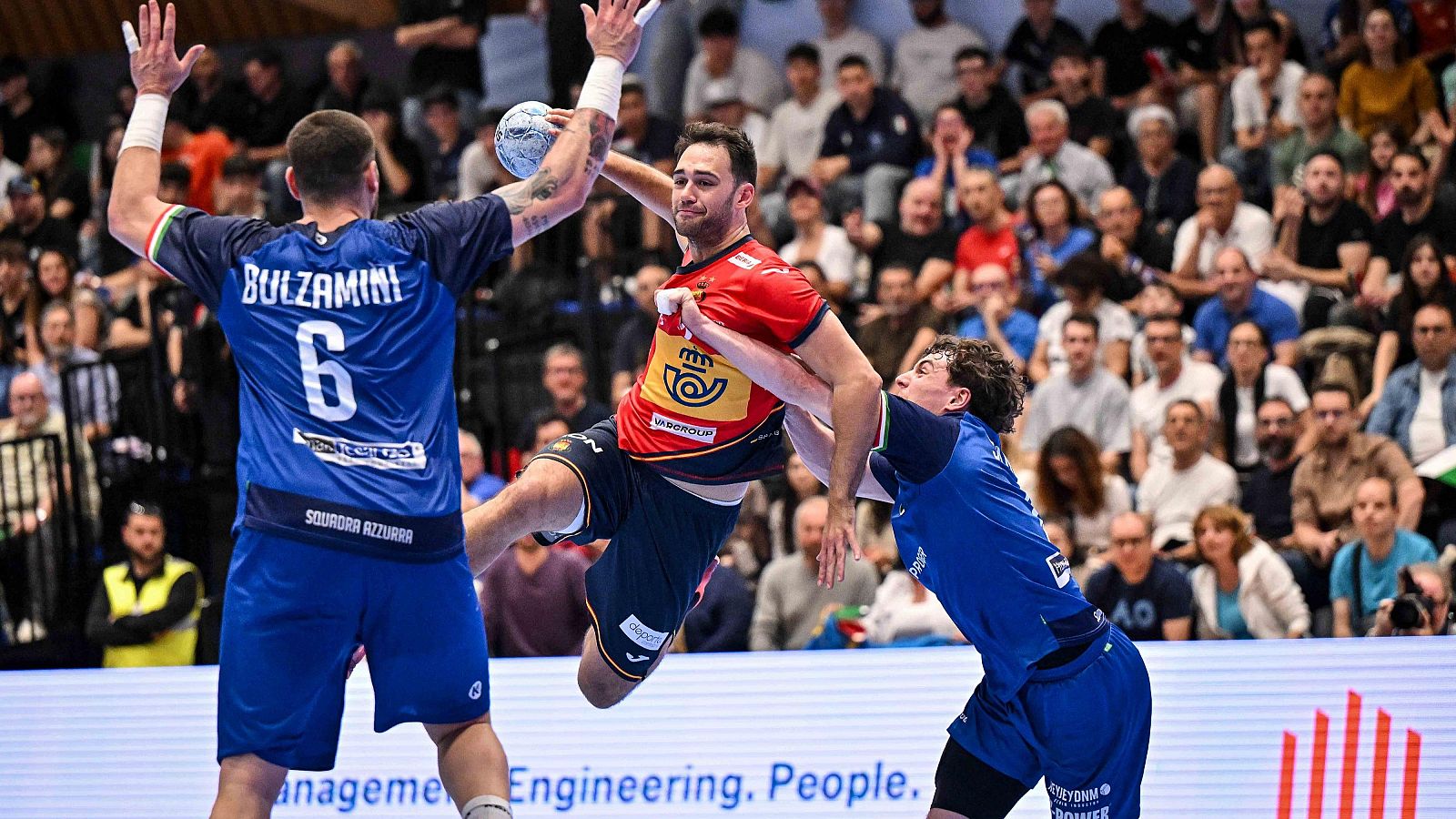 España gana a Italia y logra el billete para el Europeo de balonmano - Balonmano | Ver