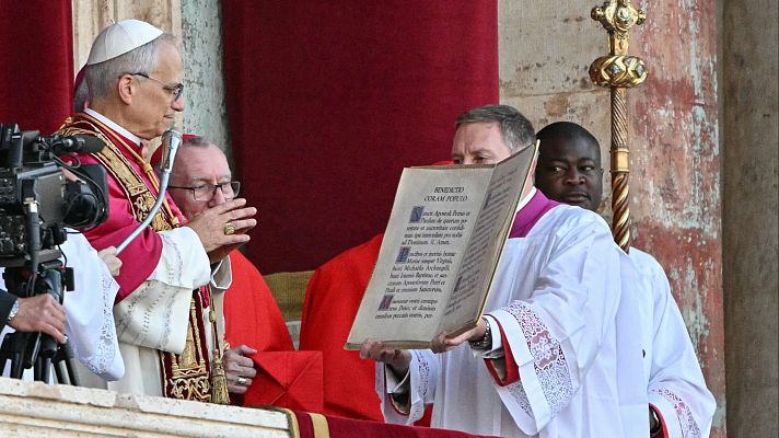 Telediario 2 - Los próximos pasos de León XIV: de sus primeras declaraciones a los medios a la misa de inauguración