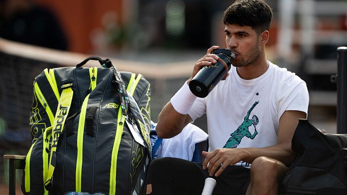 Carlos Alcaraz, antes de debutar en Roma: "Saldré con el vendaje por precaución"
