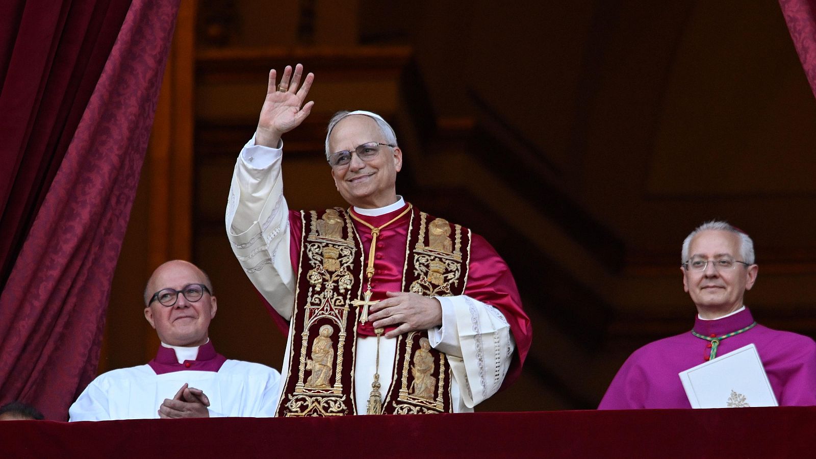 El cardenal estadounidense Robert Francis Prevost, nuevo papa con el nombre de León XIV | Ver