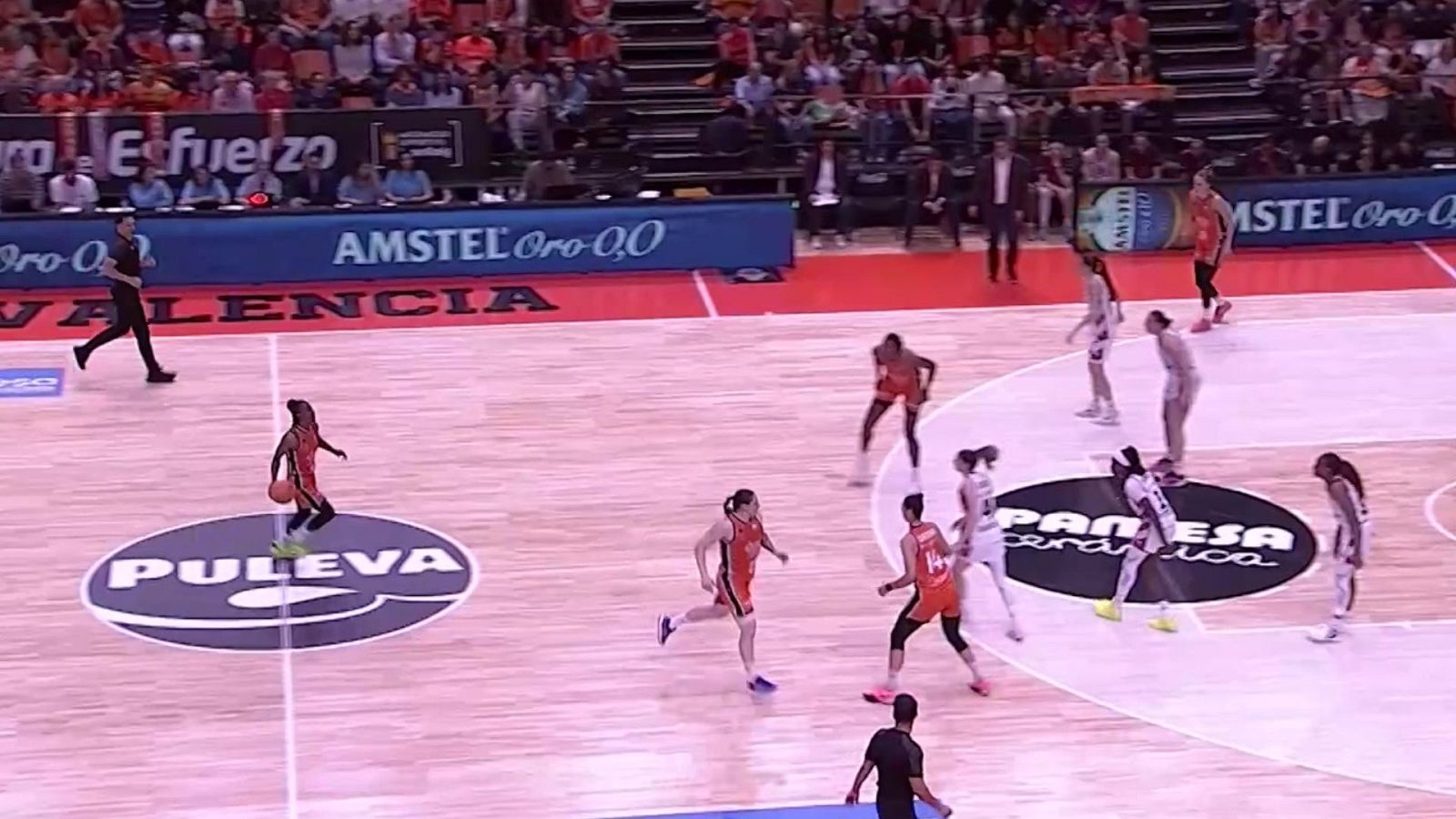 Baloncesto - Liga Femenina Endesa. Play off Final 1er. partido: Valencia Basket - Casademont Zaragoza - ver ahora