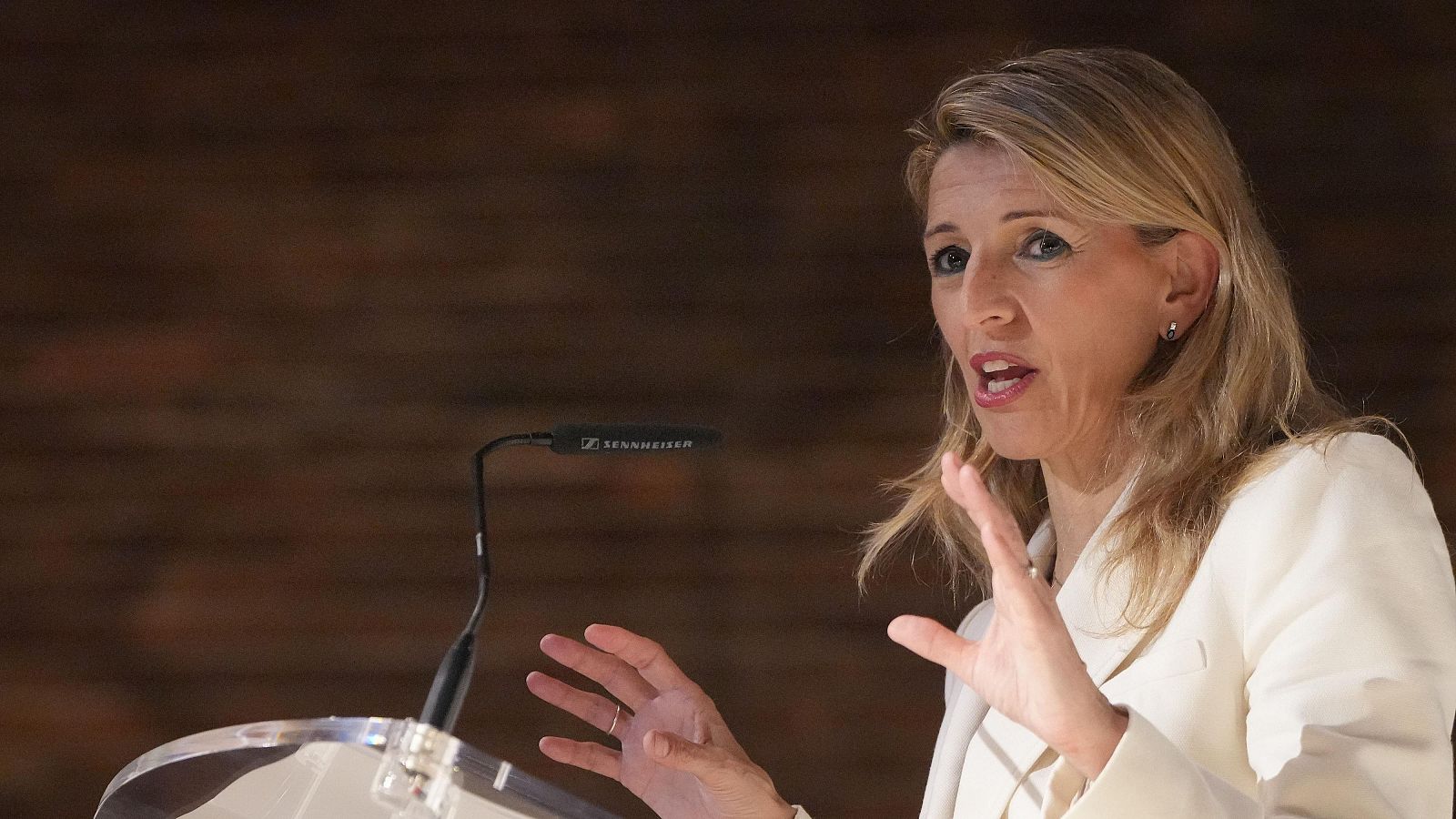 Yolanda Díaz celebra la elección de León XIV: "Se va a volcar en la humanidad y el trabajo decente"