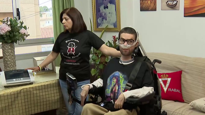 Telediario 1 - Pacientes electrodependientes reclaman protocolos ante nuevos apagones