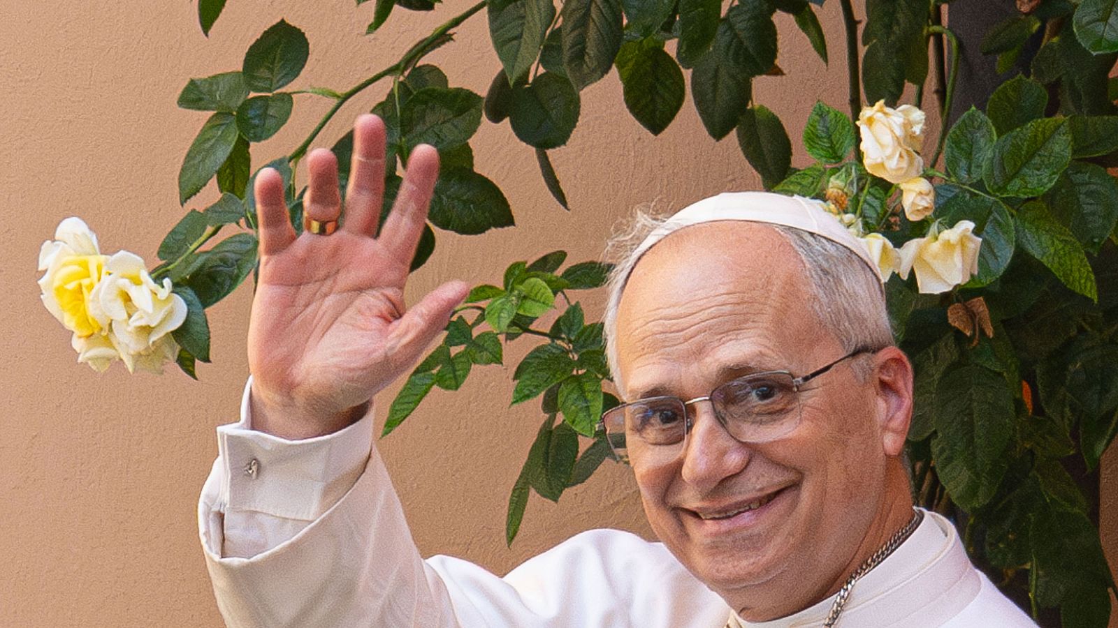 León XIV visita la orden de los agustinos en Roma - La tarde en 24h | Ver