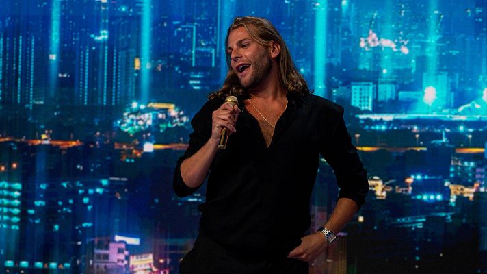 That's My Jam - Eduardo Navarrete versiona "Suavemente" como lo haría Rocío Jurado