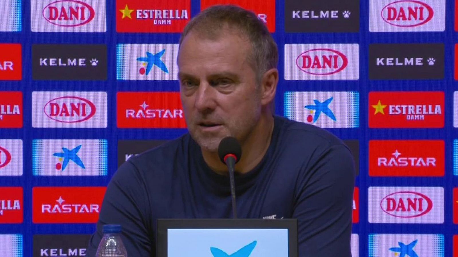 Hansi Flick: "Este club es una familia, nunca había vivido una cosa así"