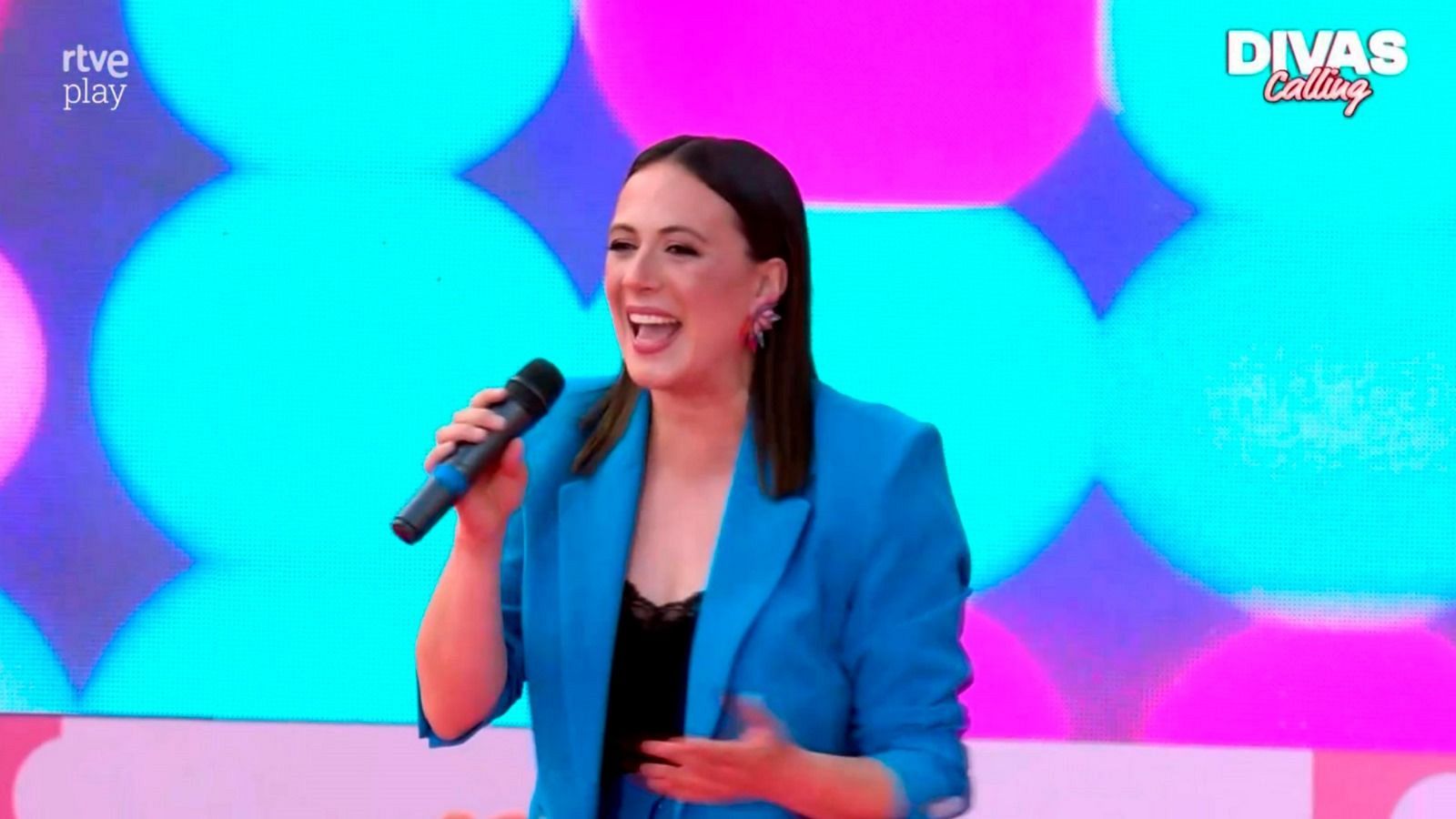 Divas Calling: Actuación María Villalón | Ver ahora - Divas Calling | Ver