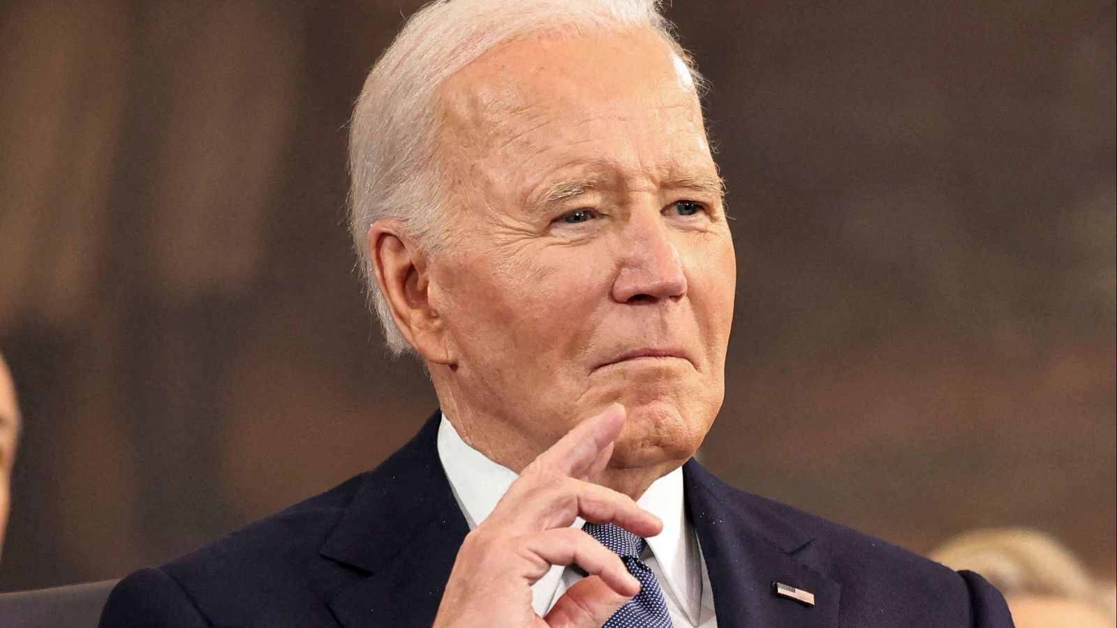 'El pecado original', un polémico libro sobre Biden - Telediario 1 | Ver