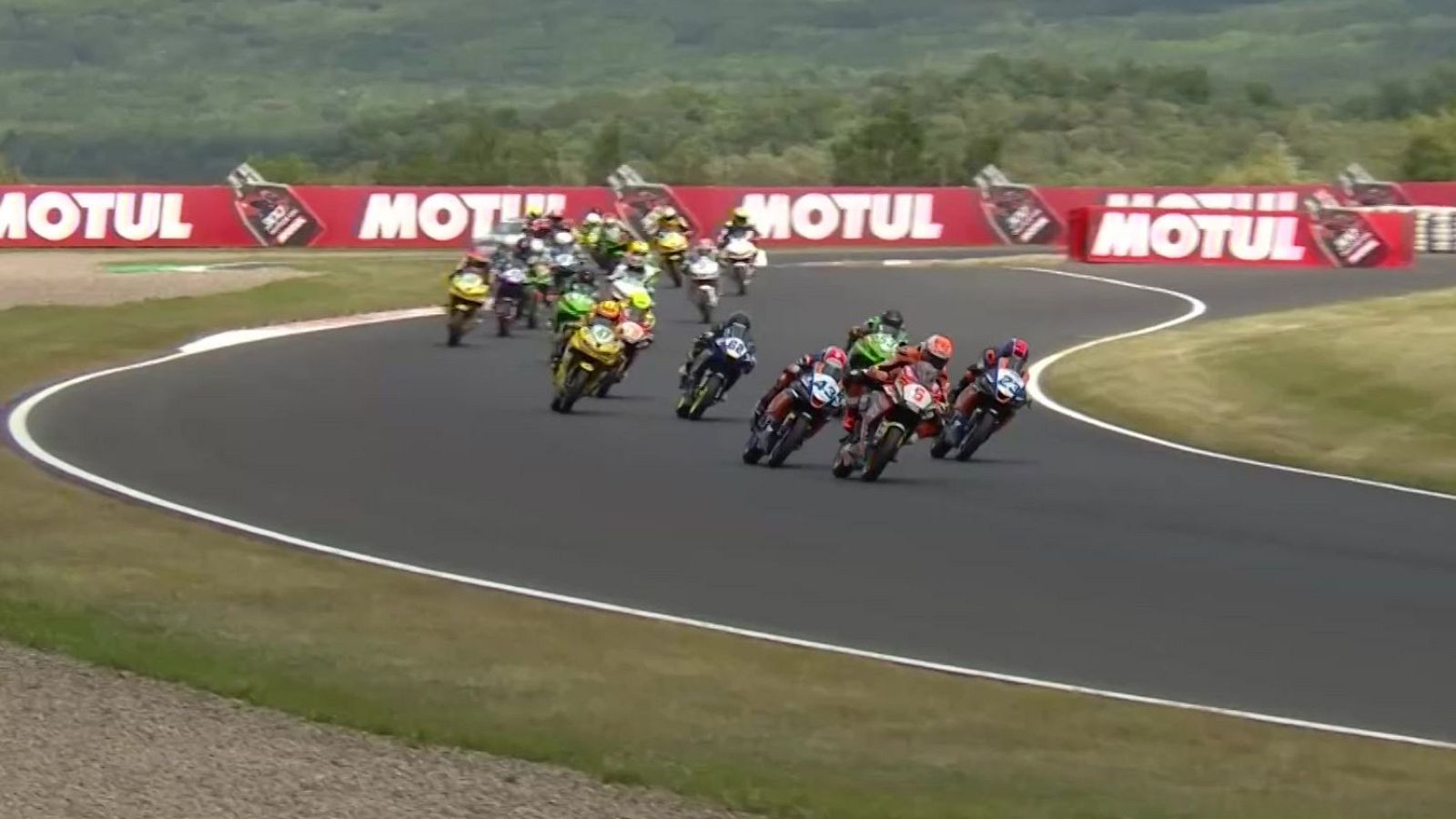 Superbike - Campeonato del Mundo. WorldSSP300 1ª Carrera - ver ahora