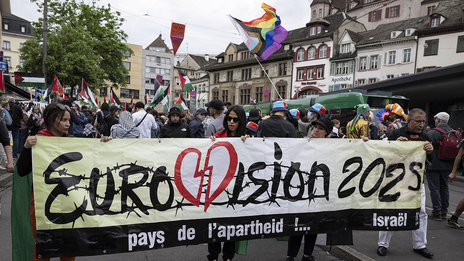 Telediario 2 en cuatro minutos - 17/05/25 - RTVE.es | Ver