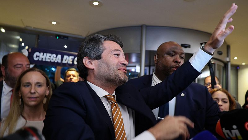 "La extrema derecha va a ser la protagonista en la política portuguesa" - Especiales informativos | Ver