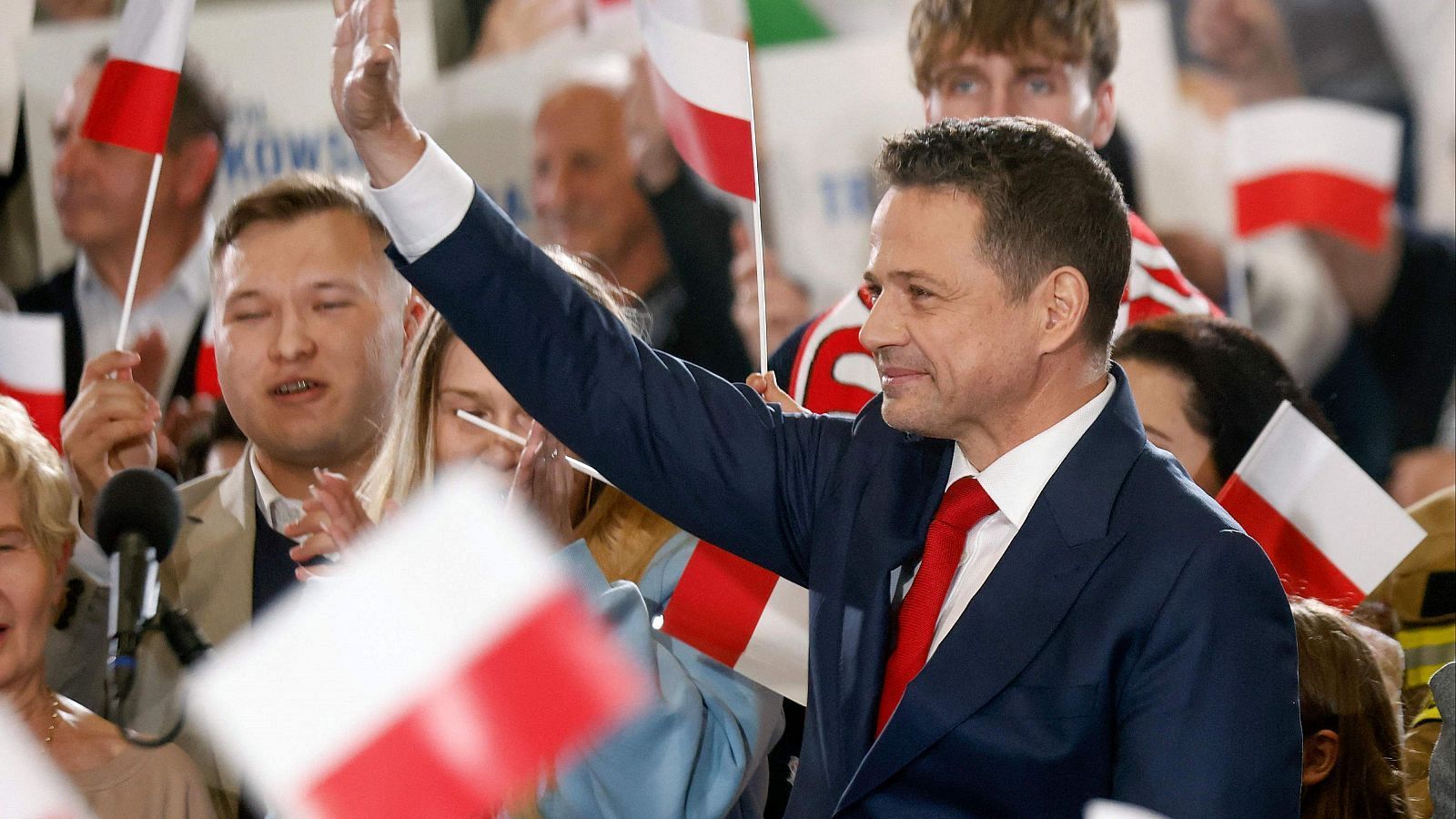 Trzaskowski y Nawrocki se enfrentarán en una segunda vuelta | Ver