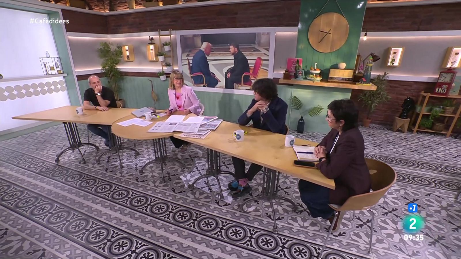 Gemma Nierga entrevista el director de Rodalies. Conversem amb l'escriptora i periodista. I parlem amb Save the Children Catalunya