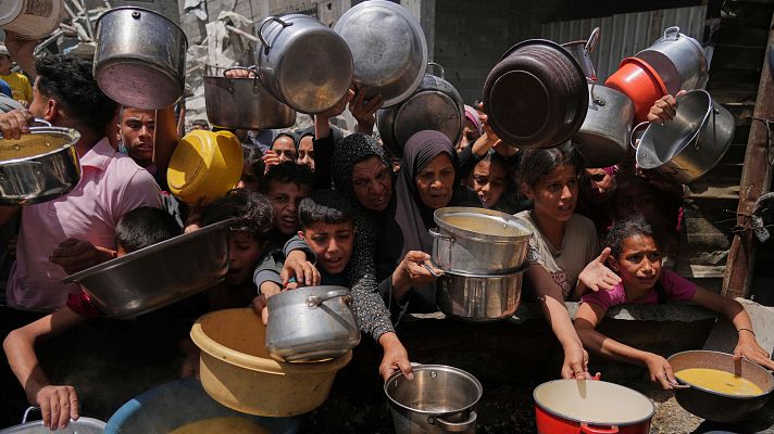 La ayuda humanitaria sigue sin llegar a los gazatíes