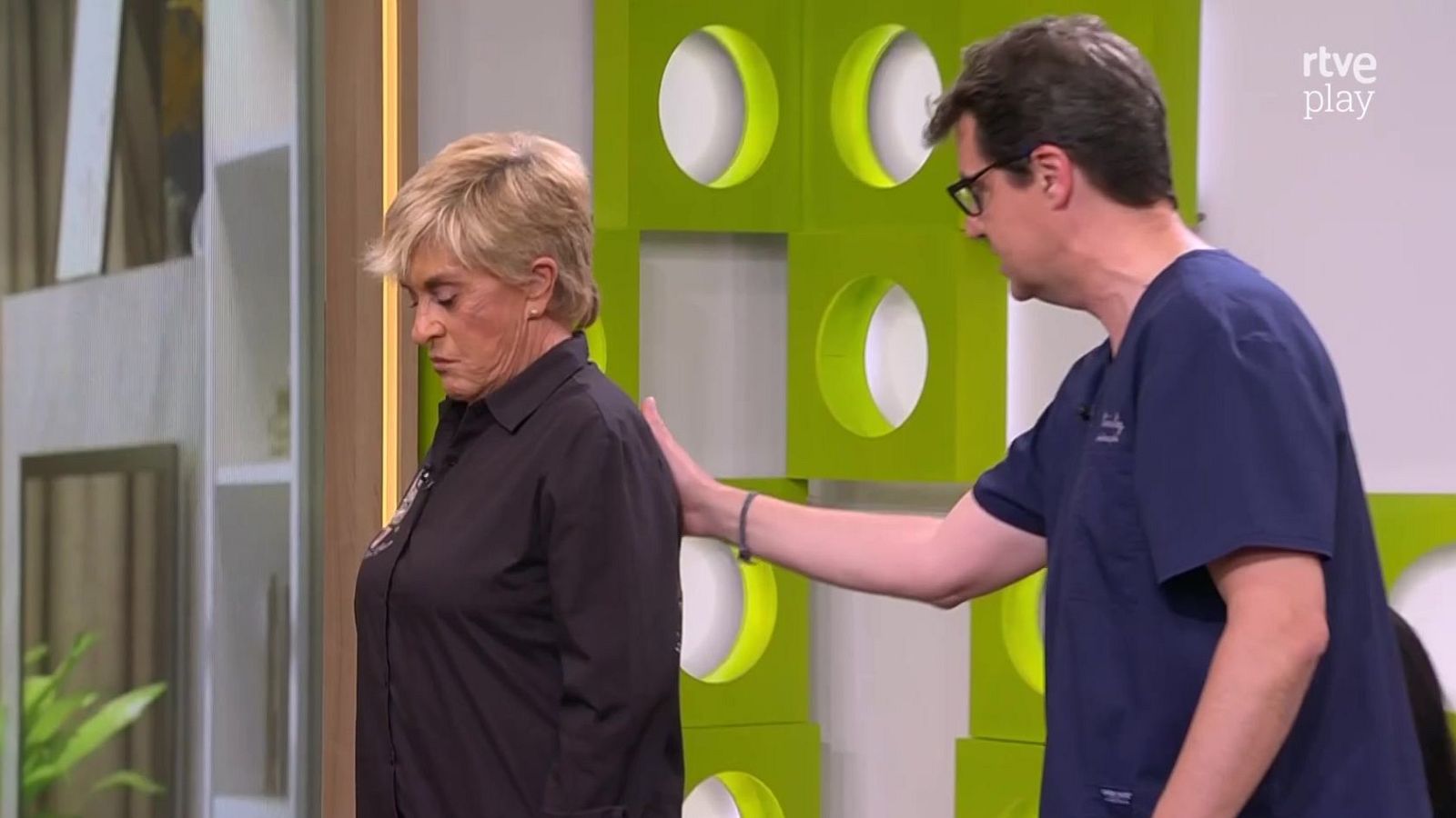 Per què se’ns corba l’esquena? - L’Altaveu - L'altaveu | Veure