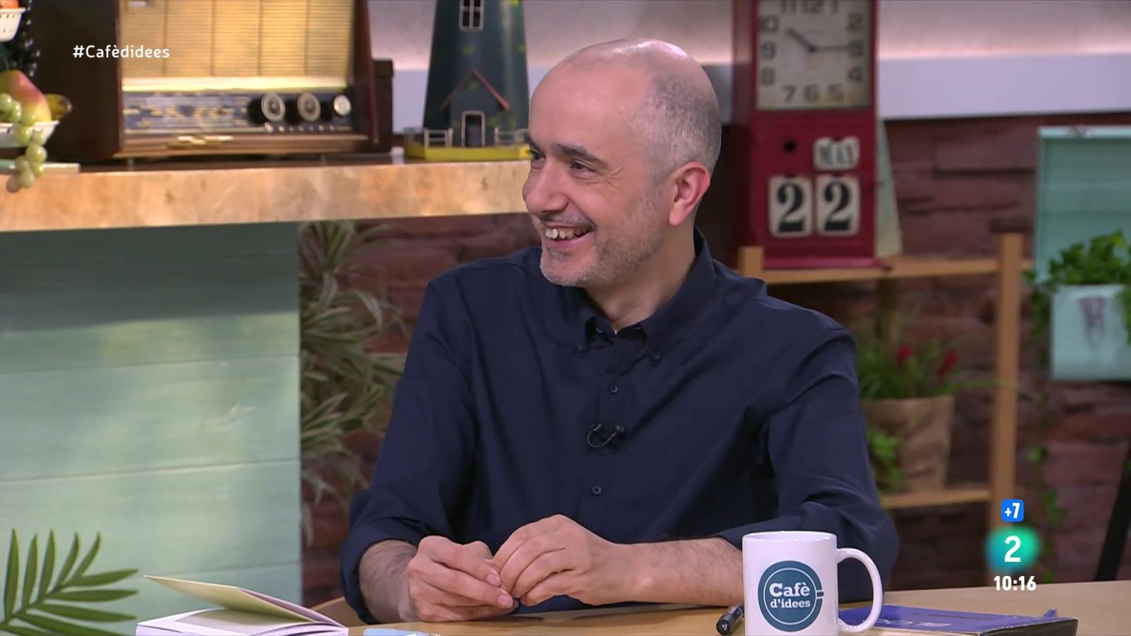 Jaume Capdevila 'Kap' presenta 'La vida secreta del papa' - Cafè d'idees | Veure