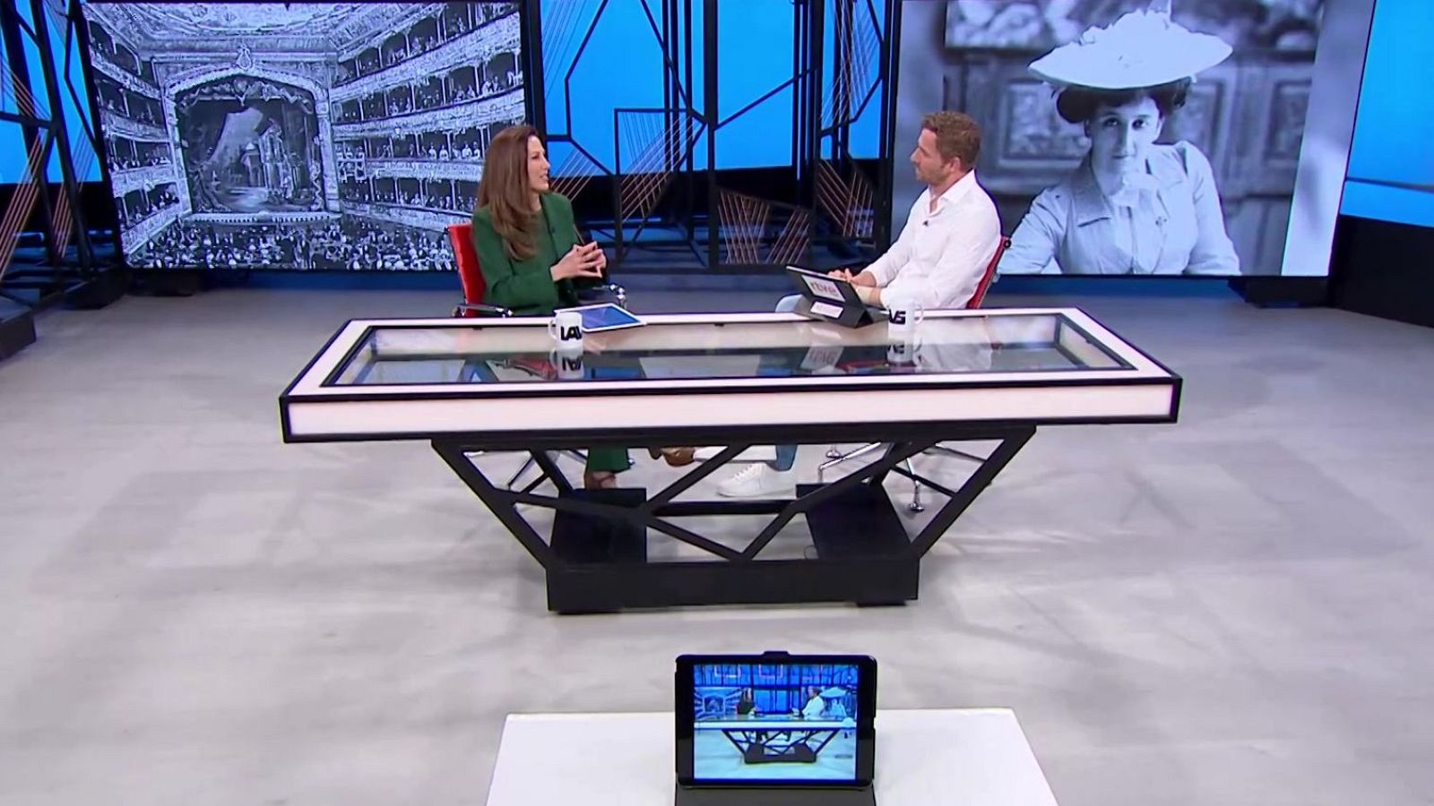 María José Rubio. La actriz y empresaria María Guerrero | Ver