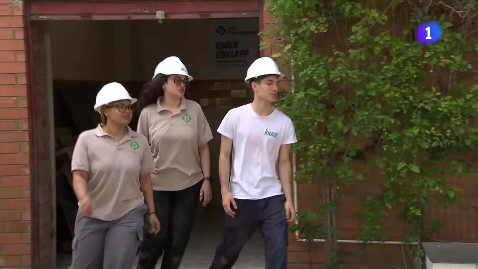 A Catalunya hi ha manca de treballadors amb ofici - L'Informatiu | Veure