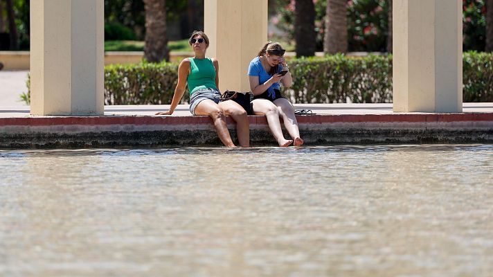 Telediario 1 - 2024, un año de temperaturas "dopadas" por el cambio climático