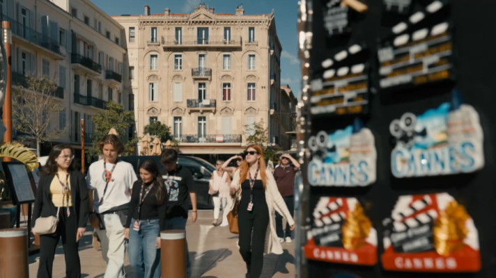 Telediario 1 - Los jóvenes exclaman su amor por el cine en Cannes
