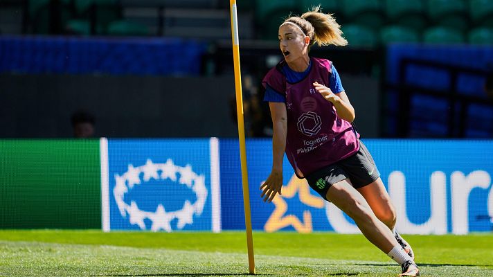 Fútbol - Alexia Putellas remarca la idea de que es un "partido impredecible" y que no hay favoritos