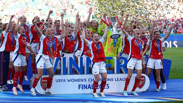 Champions League - El Arsenal levanta el título de la Champions League femenina tras ganar por 1-0 al Barcelona