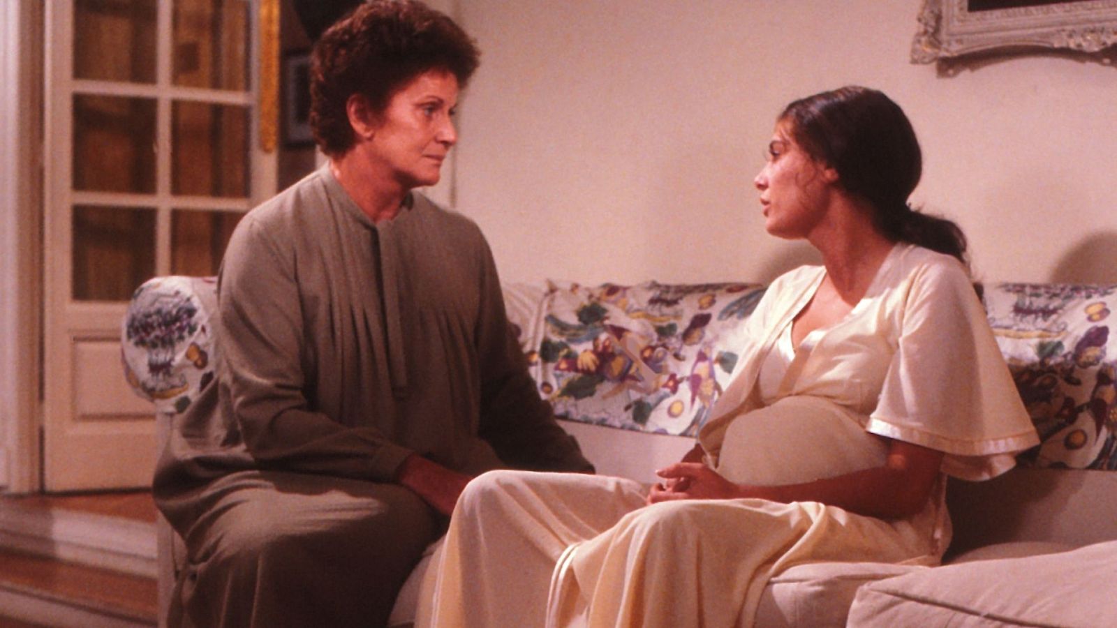 Historia de nuestro cine - Aquella casa en las afueras -Ver ahora