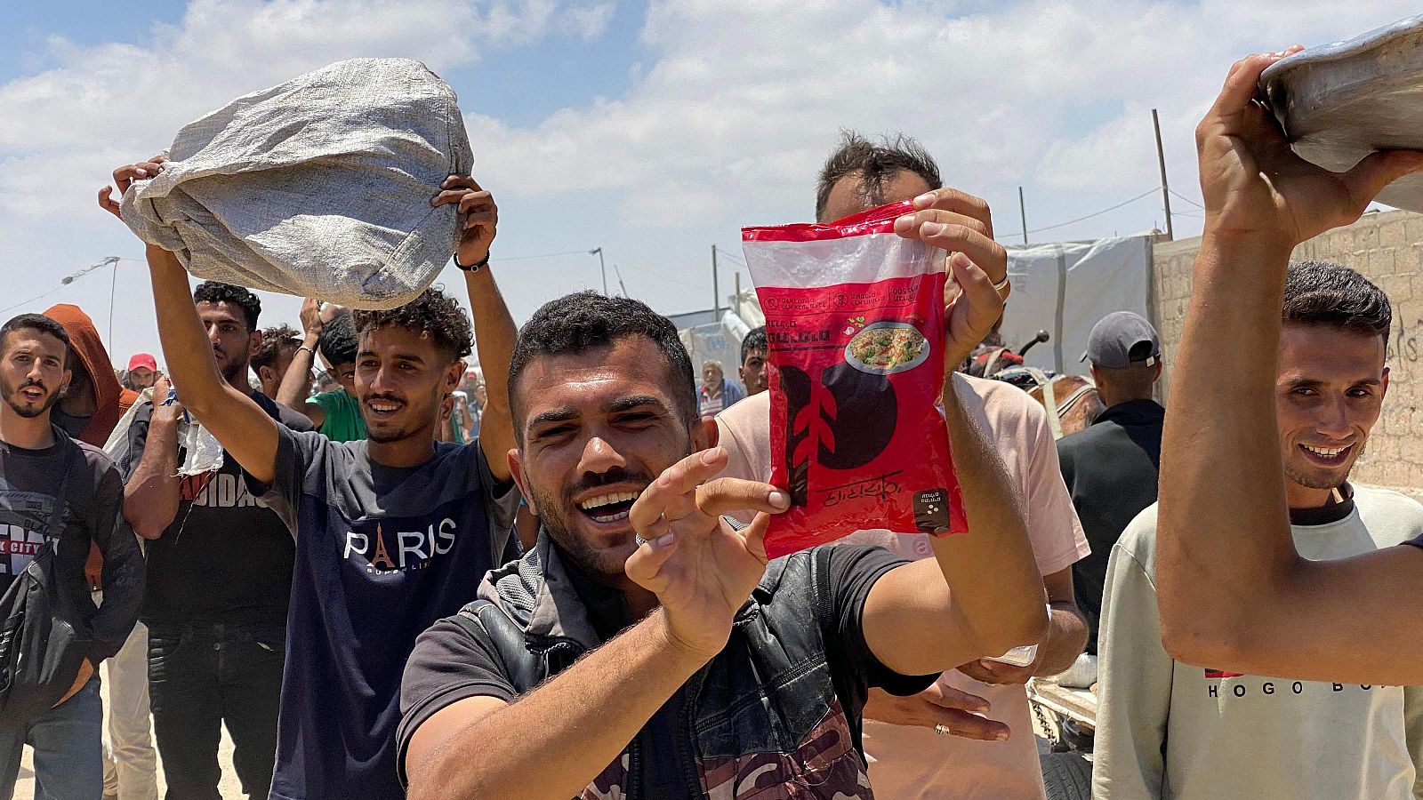 Raquel Martí: "Para recibir la ayuda es necesario pasar por un reconocimiento facial" - La tarde en 24h | Ver