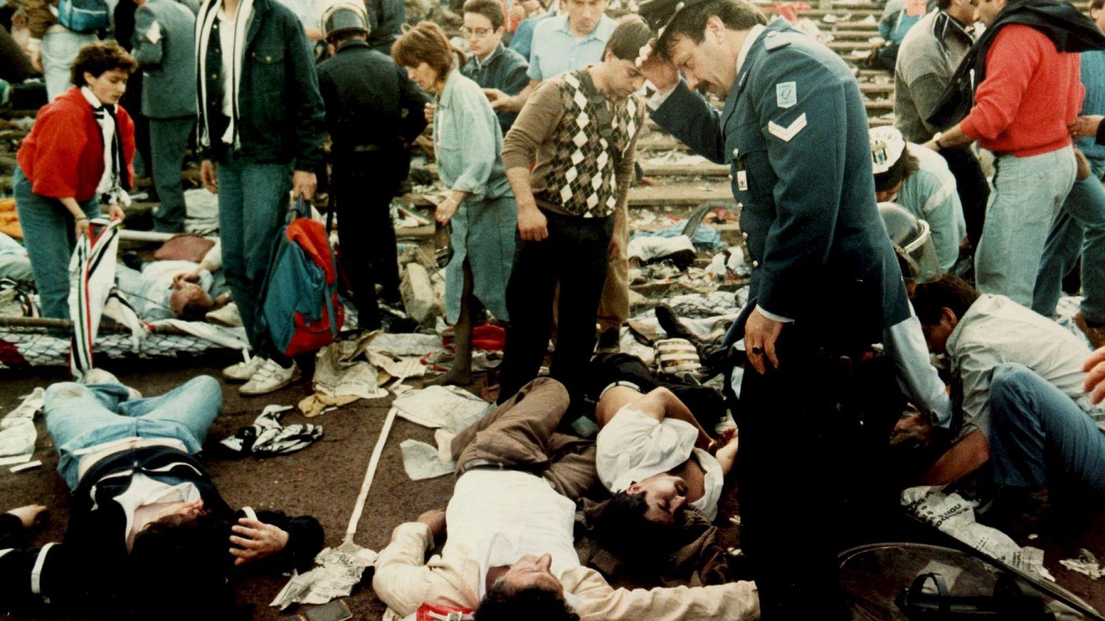 39 personas murieron en el estadio Heysel el 29 de mayo de 1985 - Conexión vintage | Ver