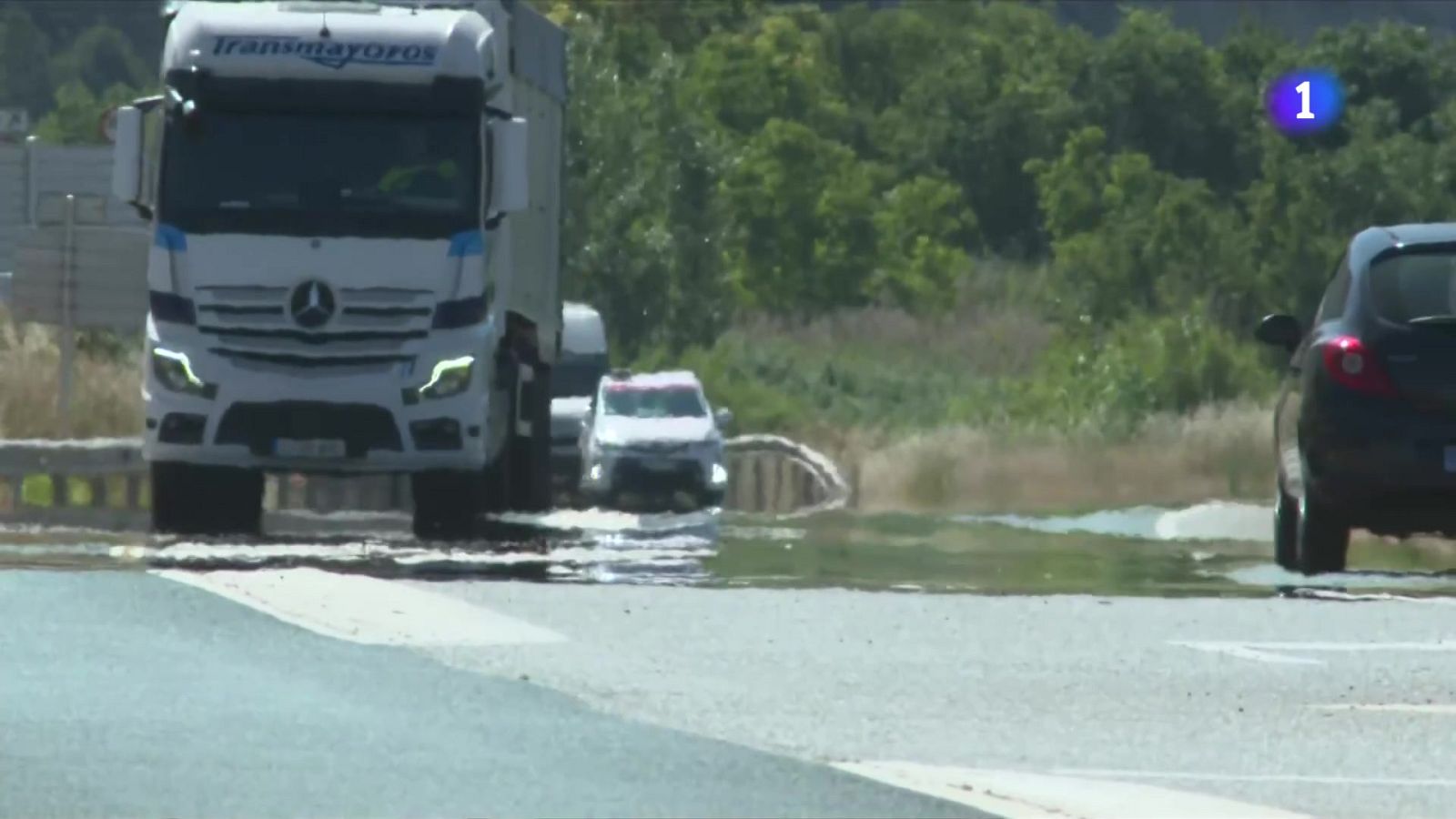 Segon dia de calorada de l'any: Ponent i l'Ebre superen els 35 graus - L'Informatiu | Veure