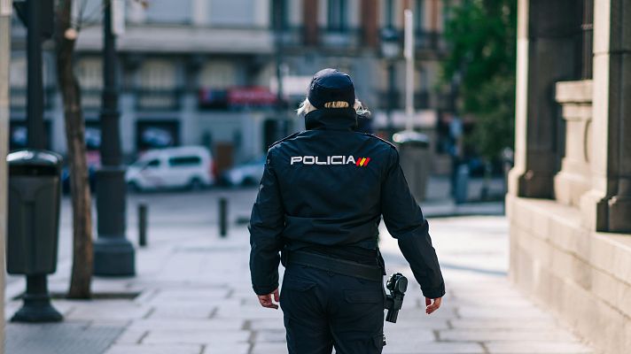 Telediario 2 - Juicio por una agresión sexual a una menor de 14 años: la defensa de los acusados desvía el foco a la víctima