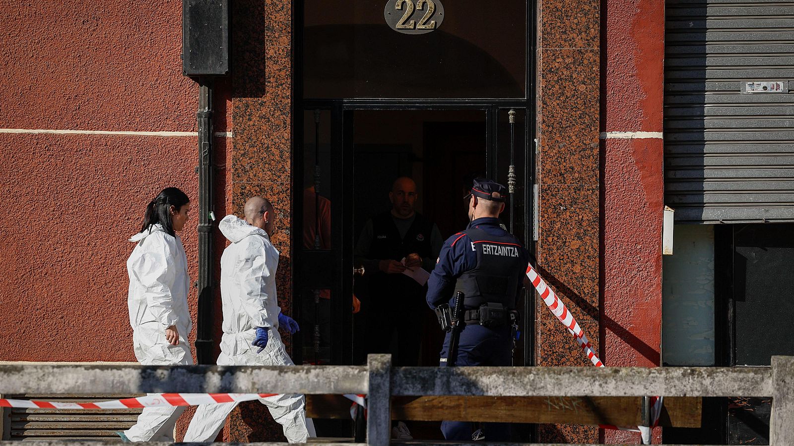 Violencia vicaria: investigan el asesinato de una niña en Bilbao - Informativo 24h | Ver