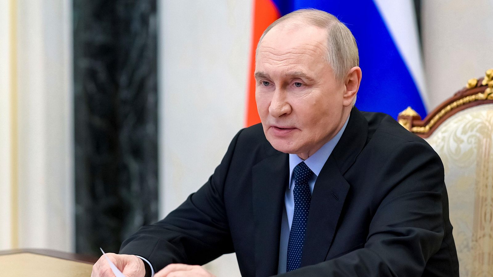 Multas de 40.000 euros por promover no tener hijos en Rusia | Ver